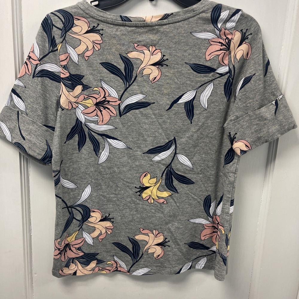 Liz Claiborne T-Shirt Gray Heather /Peach Floral Short Slv Cotton Top ~ Size S - Picture 7 of 7